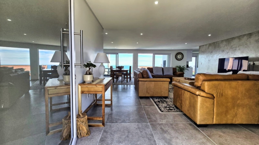 3 Bedroom Property for Sale in Dana Bay Western Cape